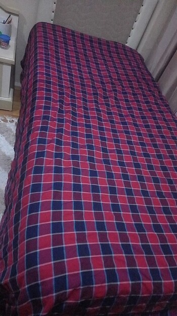 Tek kişilik nevresim yada Tek kişilik sünger yatağı içinde olur