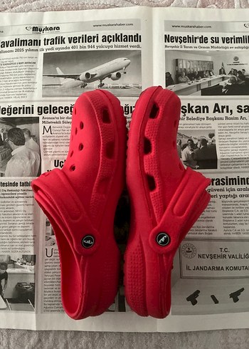 Crocs Crocs benzeri terlik 39 numaraya uygun