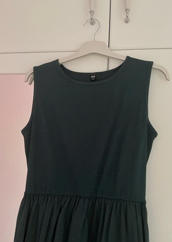 Uniqlo marka midi koyu yeşil elbise - Görsel 4