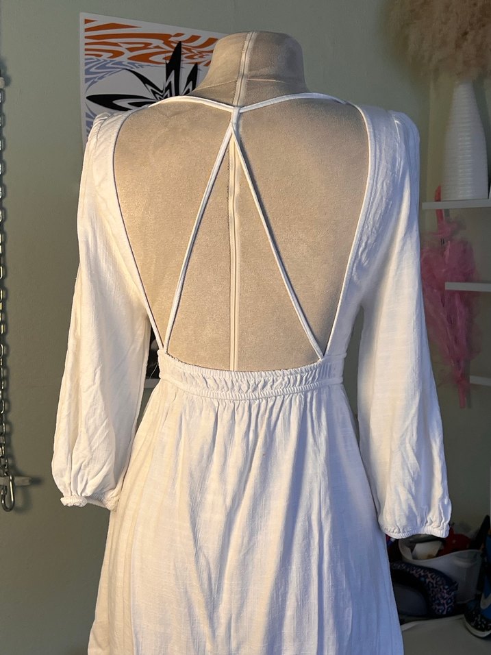 Pull&Bear Keten Sırt ve Göğüs Dekolte Elbise - Görsel 5