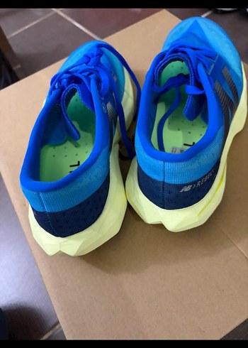 new balance fuelcell rebel v4 spor ayakkabı - Görsel 3