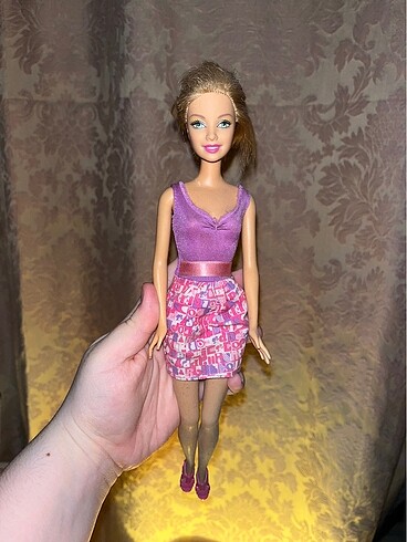 2?li barbie