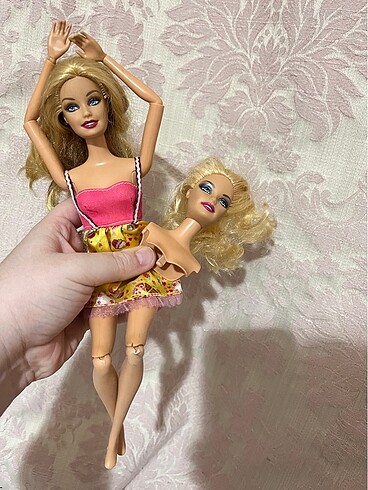 Barbie fashionistas