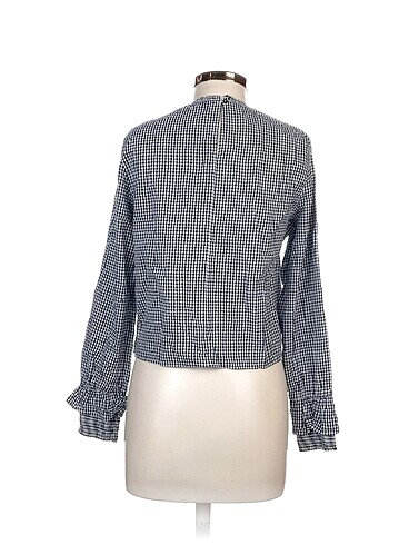 l Beden Bershka Bluz %70 İndirimli.