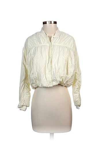Zara Ceket %70 İndirimli.