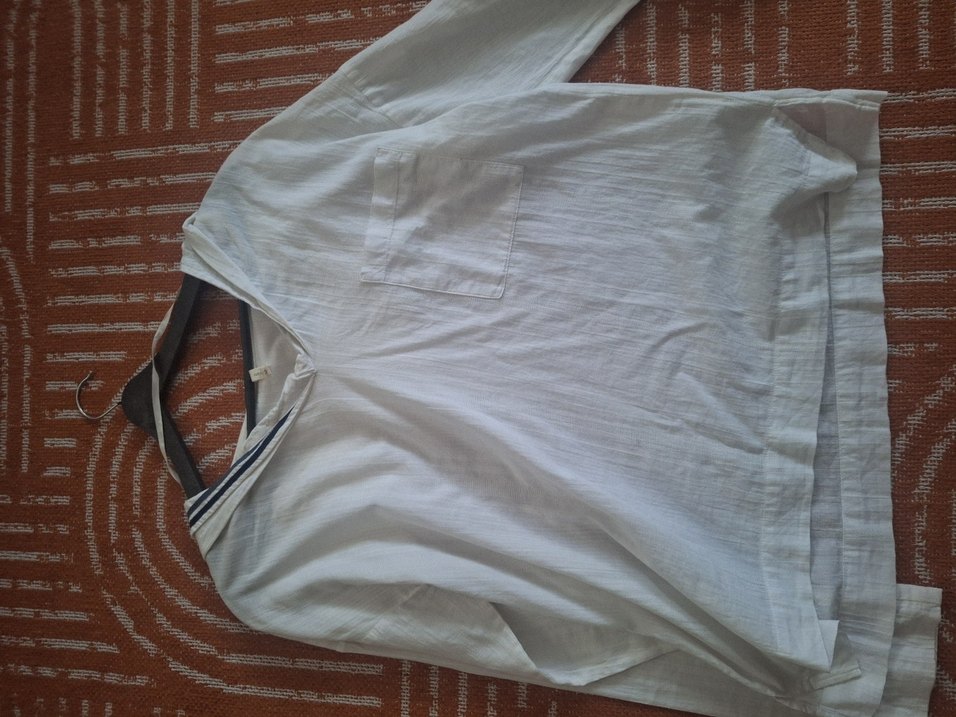 Düğmeli Beyaz Keten gömlek - Görsel 3