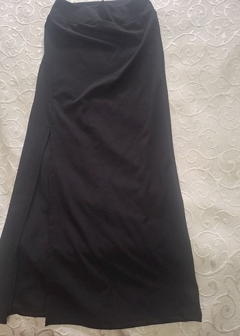 Siyah Uzun Yırtmaçlı Kadın Etek - Görsel 2