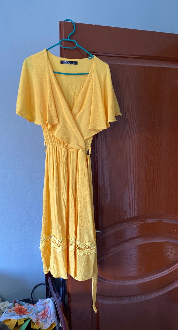 Sarı Volanlı Midi Elbise - Görsel 3