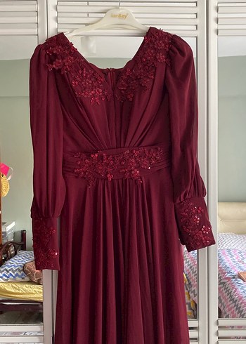 Bordo Uzun Kollu Nakışlı Abiye Elbise - Görsel 2