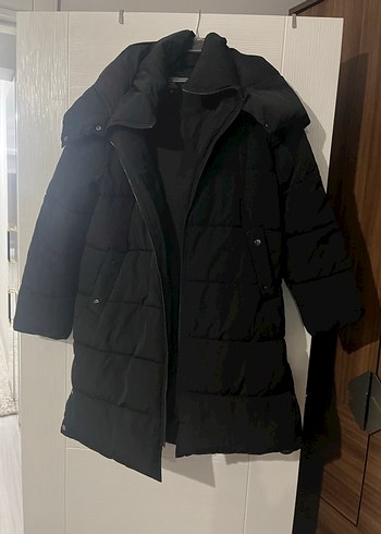 Siyah Kadın uzun şişme mont - Görsel 3