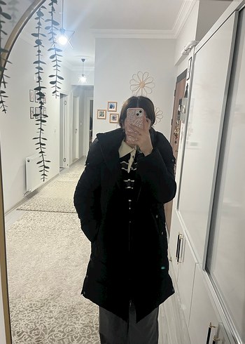 Siyah Kadın uzun şişme mont - Görsel 2