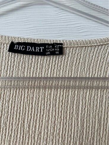 Krem kare yaka kısa kol - Görsel 2