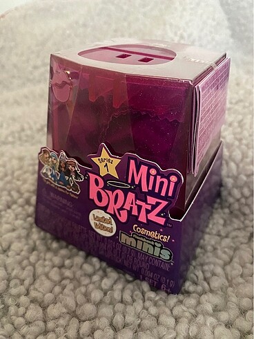 Bratz mini makeup