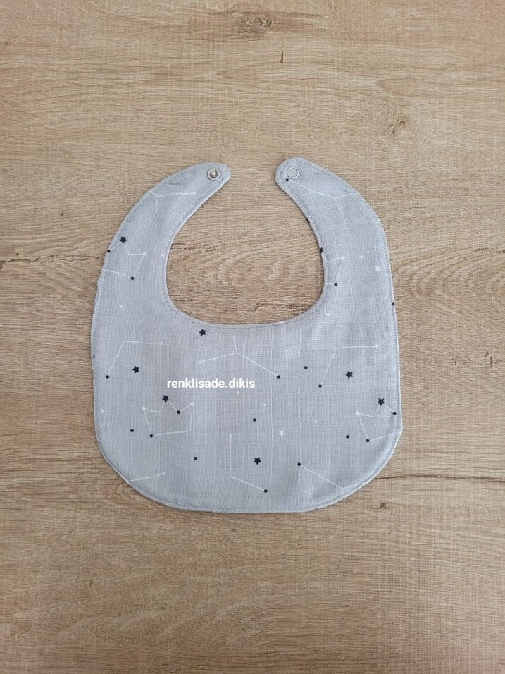 Gri Desenli sıvı geçirmez Bebek Önlüğü - Görsel 2