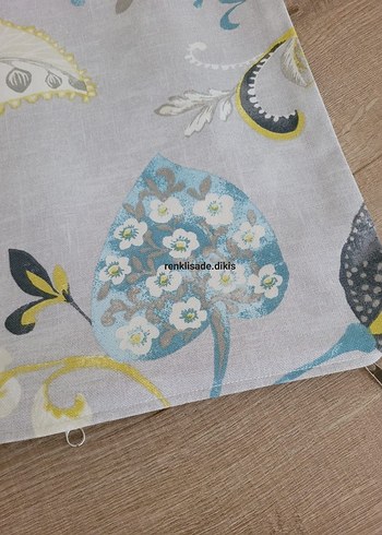 Gri Çiçekli Modern Kırlent Kılıfı - Görsel 4