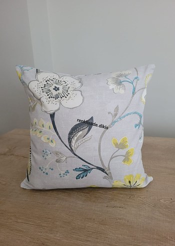 Gri Çiçekli Modern Kırlent Kılıfı - Görsel 5