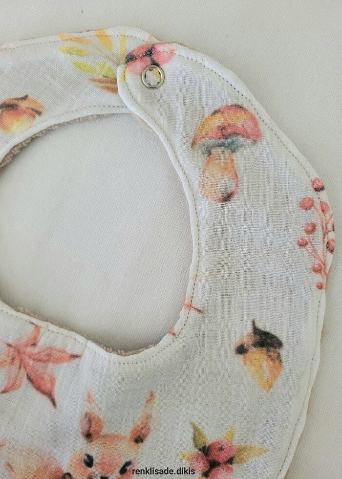 Havlulu bebek önlüğü  - Görsel 4