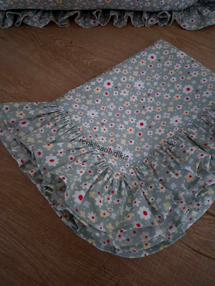 2 adet fırfırlı mint yeşili çiçekli yastık kılıfı - Görsel 4