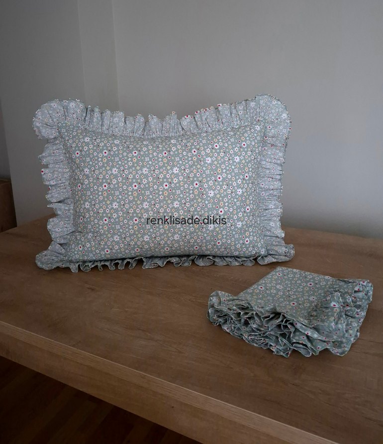 2 adet fırfırlı mint yeşili çiçekli yastık kılıfı - Görsel 3