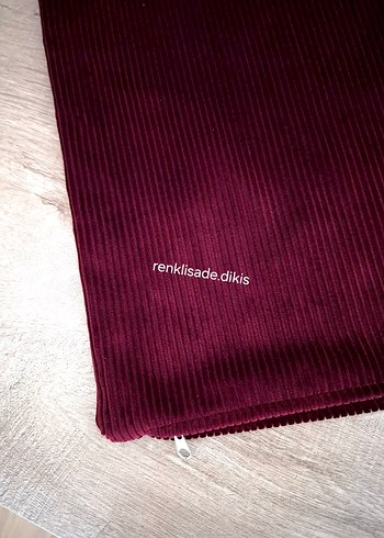 Bordo Kadife Kırlent Kılıfı 50x50 cm - Görsel 2