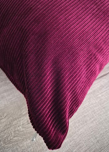 Bordo Kadife Kırlent Kılıfı 50x50 cm - Görsel 3