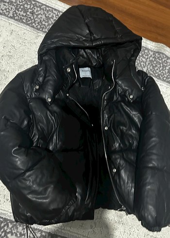 Siyah Deri Kadın Kışlık Şişme Mont