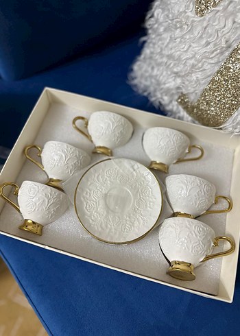 Altın Detaylı Beyaz Porselen Fincan Takımı - Görsel 2