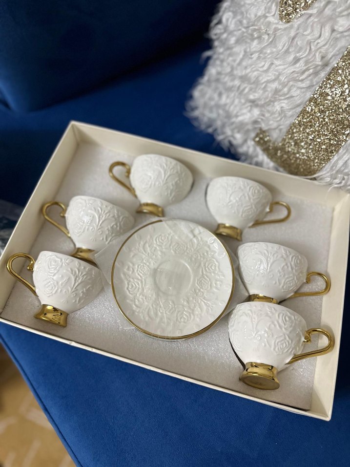 Altın Detaylı Beyaz Porselen Fincan Takımı - Görsel 2