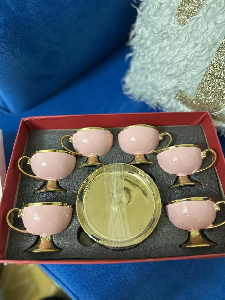 Altın detaylı pembe fincan seti - Görsel 2