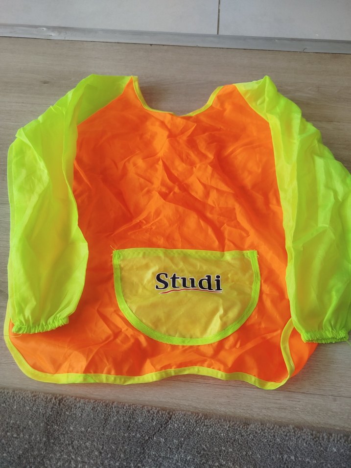 Mavi Baskılı Bebek Önlüğü - Görsel 3