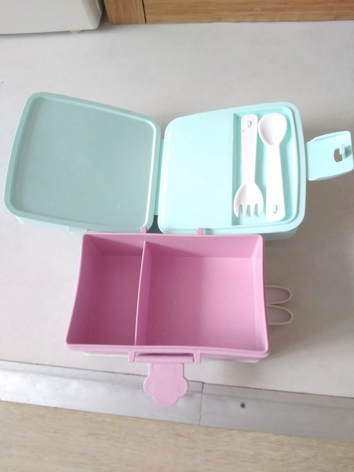Sevimli Panda ve Tavşan Desenli Çocuk beslenme Kutusu - Görsel 4
