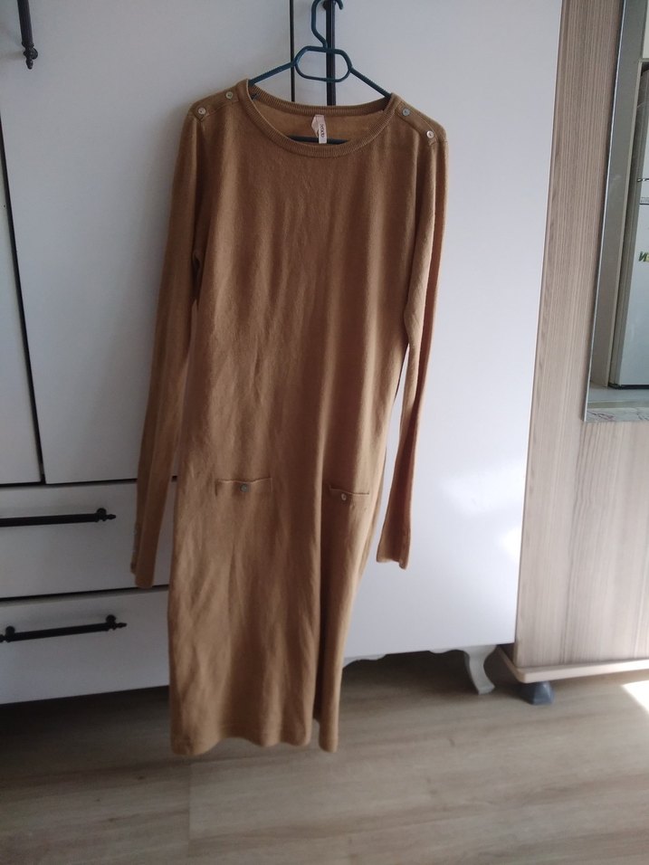 Bej Süet Uzun Kollu Uzun Elbise - Görsel 2