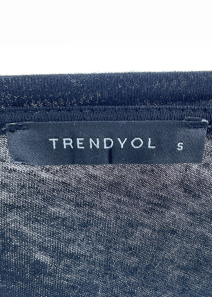 Trendyol & Milla T-shirt %70 İndirimli. - Görsel 4