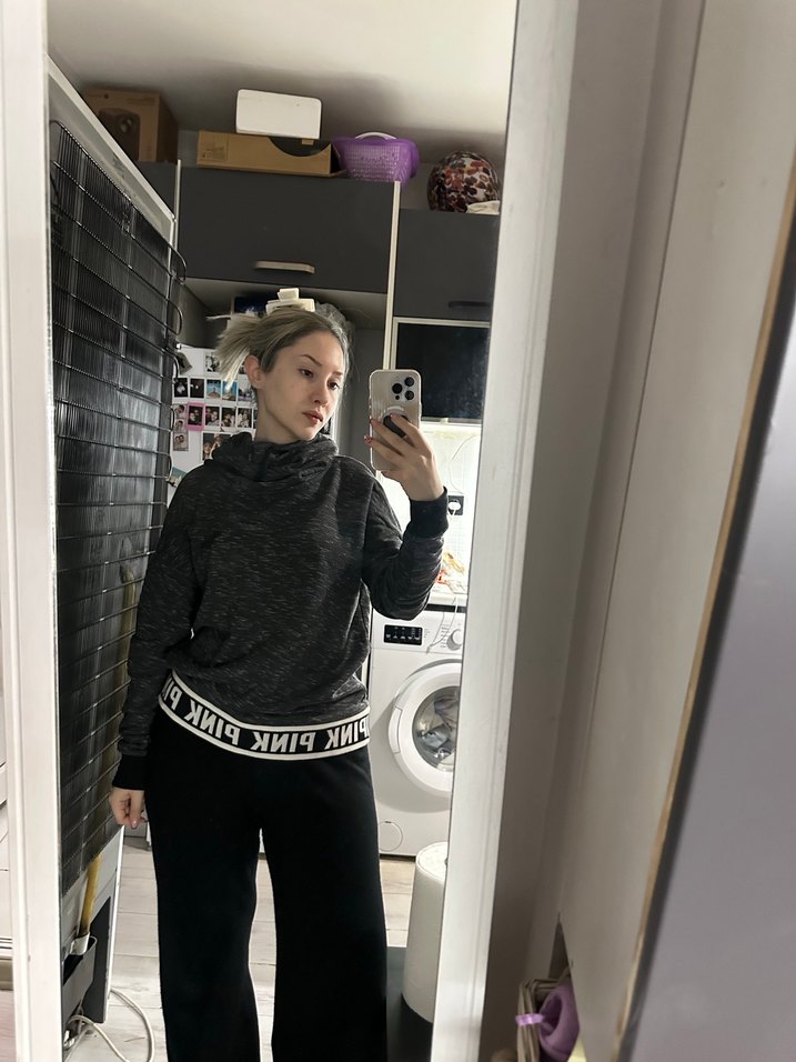 Gri Kapüşonlu Kadın Sweatshirt - Görsel 2