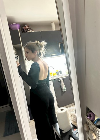 Siyah Yüksek Yakalı Uzun Kollu Kadın crop - Görsel 4