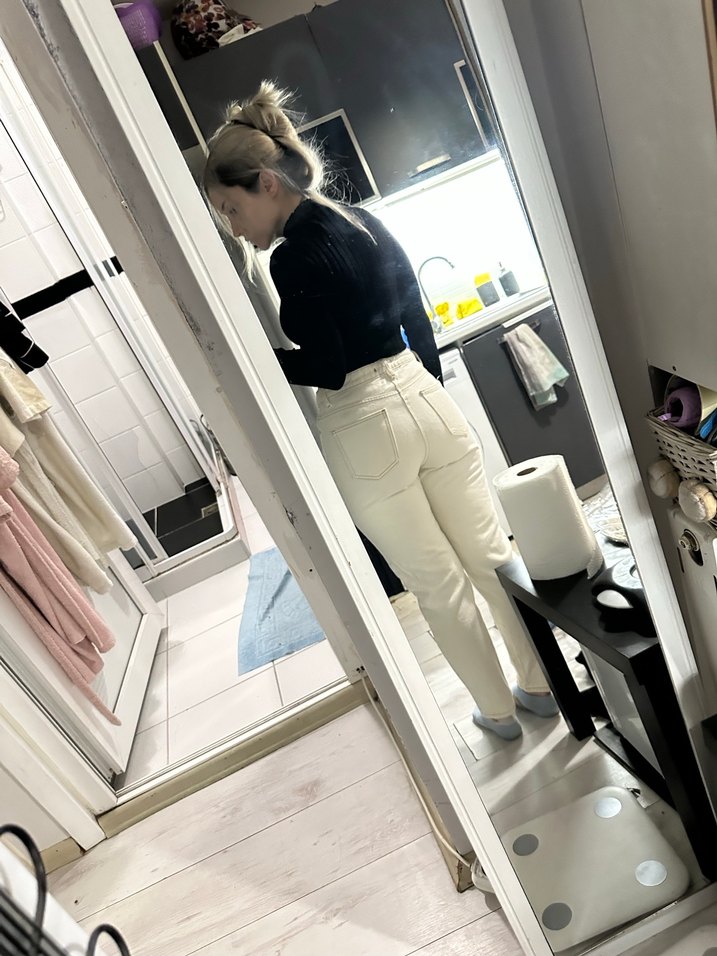 Beyaz Dar Kesim Kadın Kot Pantolon - Görsel 2