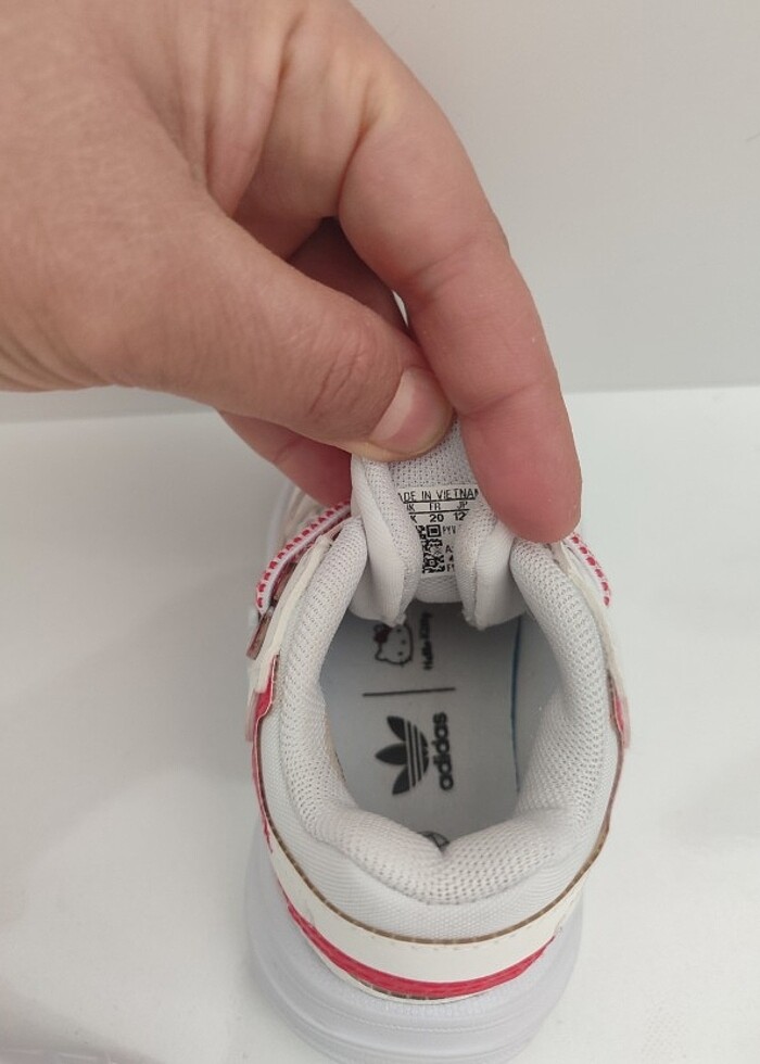 Orjinal adidas 20 numara  - Görsel 3