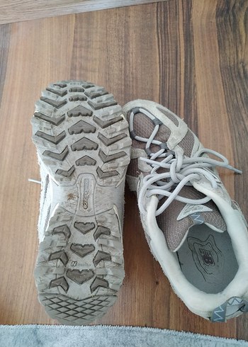 37,5 Beden gri Renk New balance Bej Gri Bağcıklı Kadın Spor Ayakkabı
