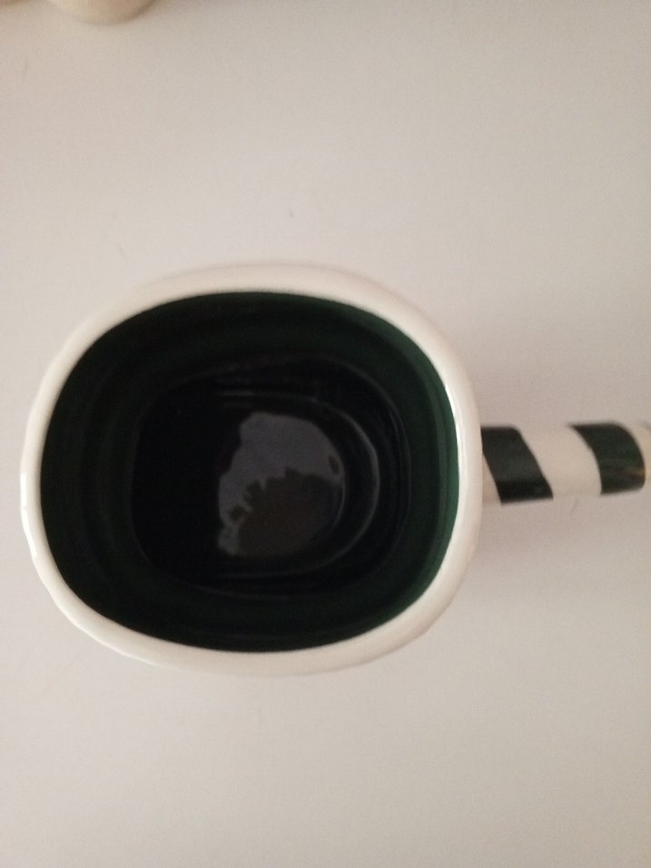  Karaca Kırmızı Çorap Figürlü Kupa Bardak G Harfi - Görsel 2