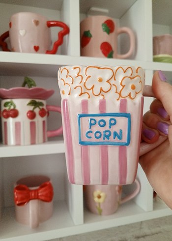 Flying Tiger Pop Corn Pembe Çizgili Popcorn Temalı Kupa