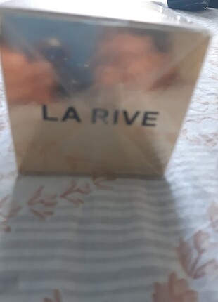 #LA RIVE #