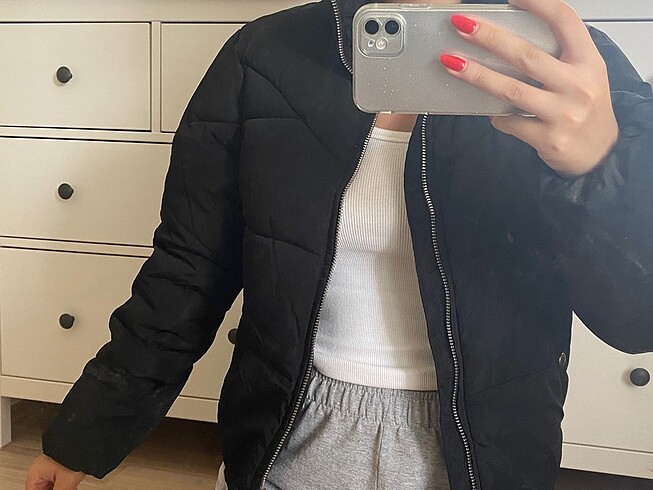 s Beden siyah Renk Bershka siyah şişme mont