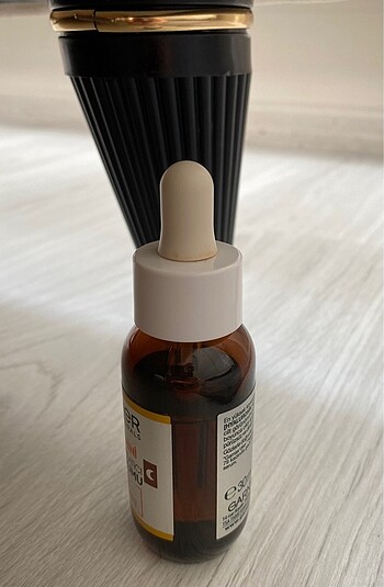 Garnier Garnier C vitamini gece serum