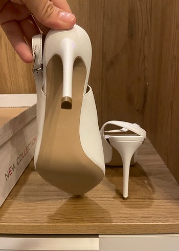 Beyaz Stiletto Topuklu Kadın Abiye Ayakkabı - Görsel 4