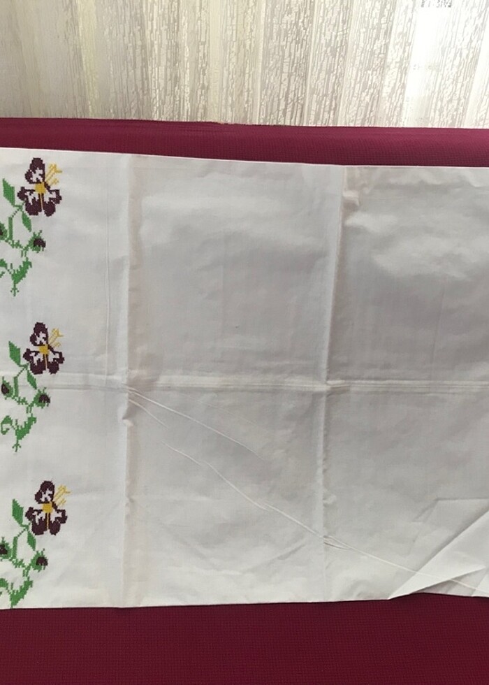 Kaneviçeli dantelli yastık kılıfı - Görsel 4