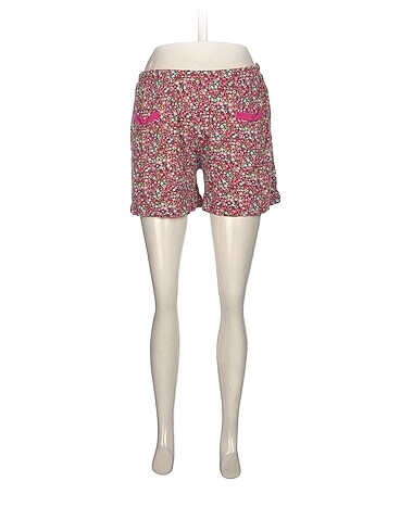 LC Waikiki Mini Şort %70 İndirimli.