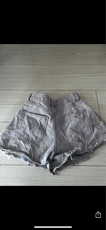 xs Beden mor Renk Lila bershka şort