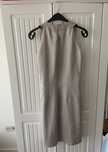 Kolsuz Bej Midi Keten Elbise - Görsel 3