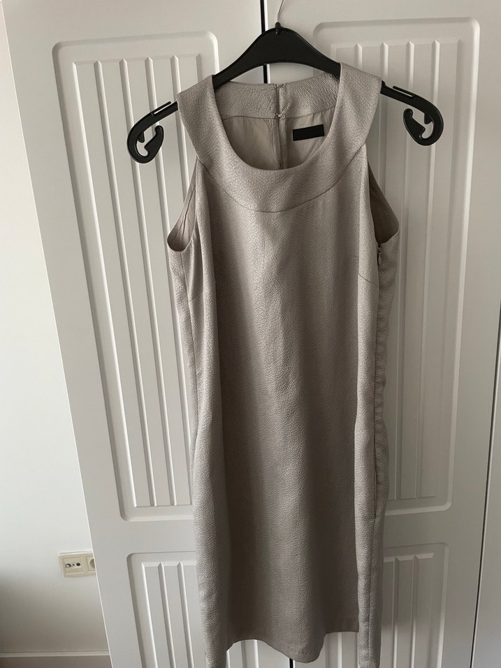 Kolsuz Bej Midi Keten Elbise - Görsel 2