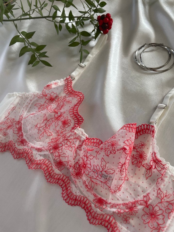 Nakışlı Beyaz Bohem Midi Sütyen - Görsel 2